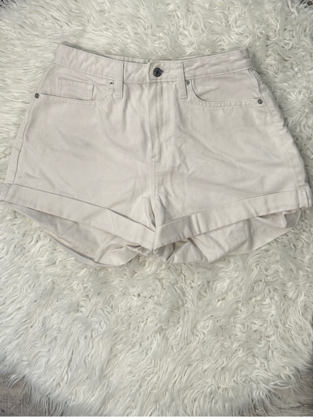 WILD FABLE Women's High-Rise Cream Denim Shorts